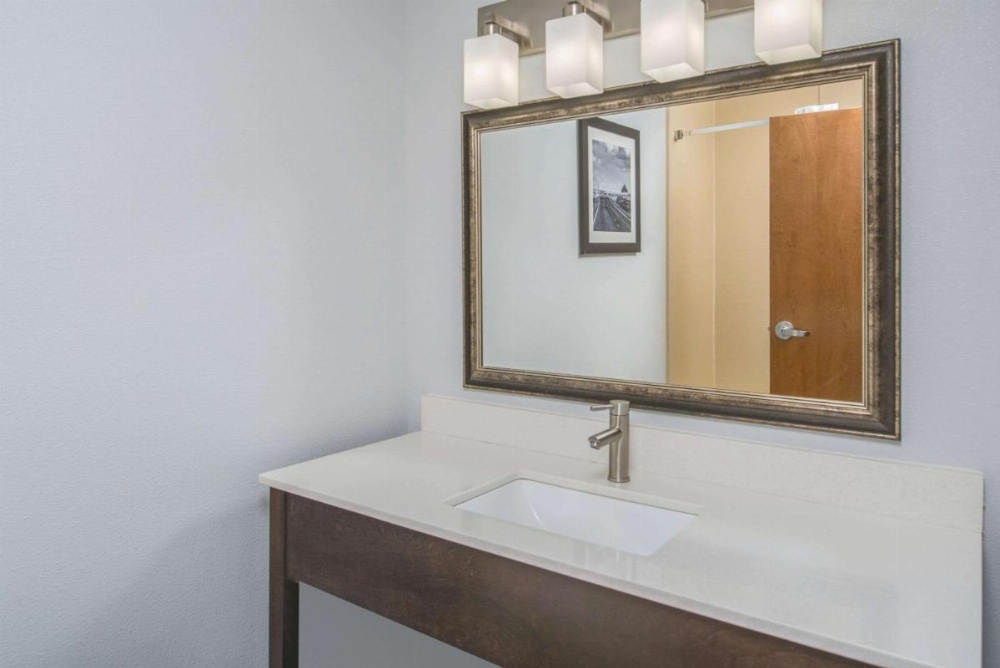 La Quinta Inn & Suites by Wyndham Moscow-Pullman Image 10