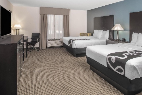 La Quinta Inn & Suites by Wyndham Moscow-Pullman image 2