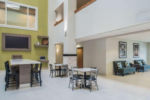 La Quinta Inn & Suites by Wyndham Moscow-Pullman image 24