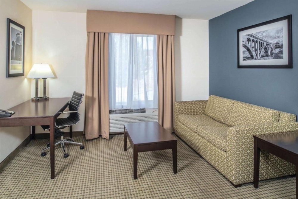 La Quinta Inn & Suites by Wyndham Moscow-Pullman Image 26