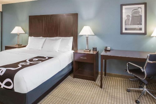 La Quinta Inn & Suites by Wyndham Moscow-Pullman image 8