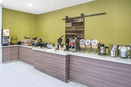 La Quinta Inn & Suites by Wyndham Moscow-Pullman image 9